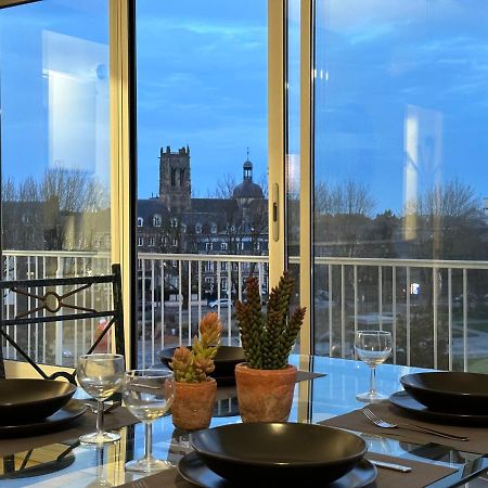 Appartement Lumineux Et Spacieux En Centre Ville 迪耶普 外观 照片