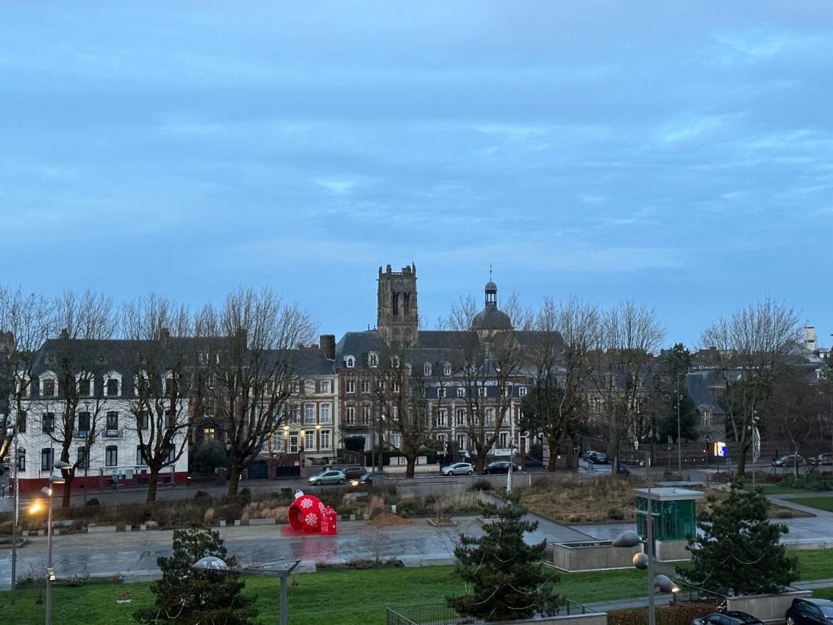 Appartement Lumineux Et Spacieux En Centre Ville 迪耶普 外观 照片